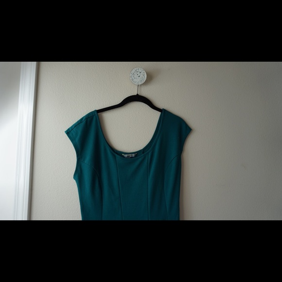 Fun dress - Picture 4 of 5